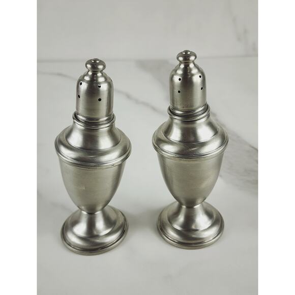 International Pewter Salt & Pepper Shakers 4 3/4" Glass Lined Eagle Mark x2 - Picture 1 of 16